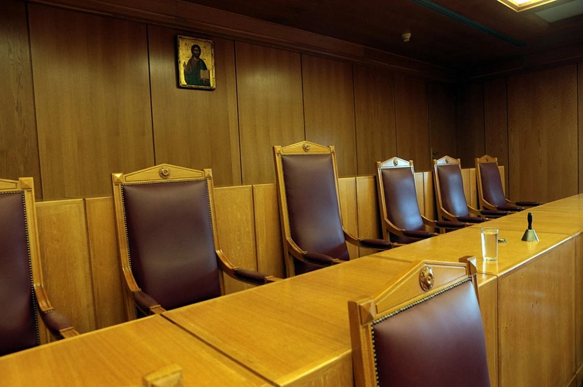Μεγάλη ήττα για τους άθεους – Το ΣτΕ είπε «όχι» στο κατέβασμα των εικόνων – (upd)